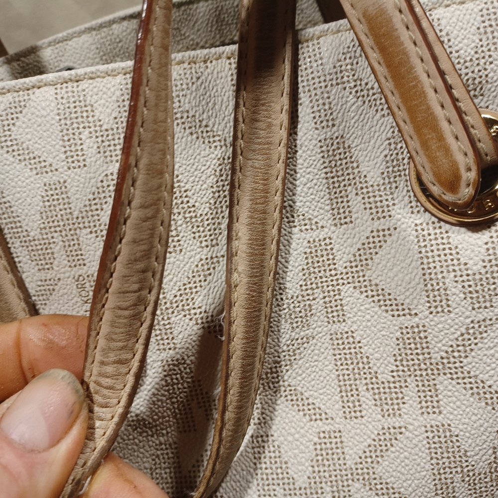 Michael kors tote - Picture 10 of 14